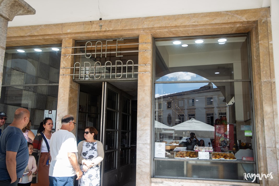O Café Arcada Sinalaberto