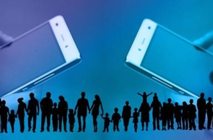  O espírito da multidão digital: Le Bon e o caso Charlie Kirk