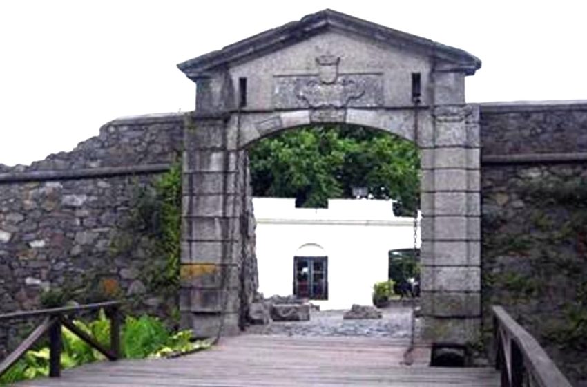  Colónia do Sacramento