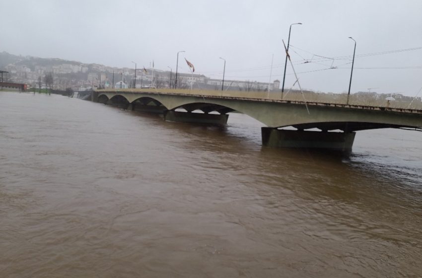  “Sobre o Estado”