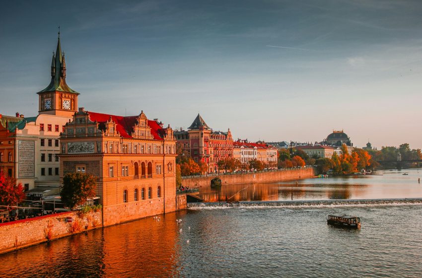  Não faz sentido estar a praguejar em Praga