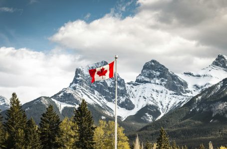 Canadá ponderou estatuto de membro associado da UE e conseguiu